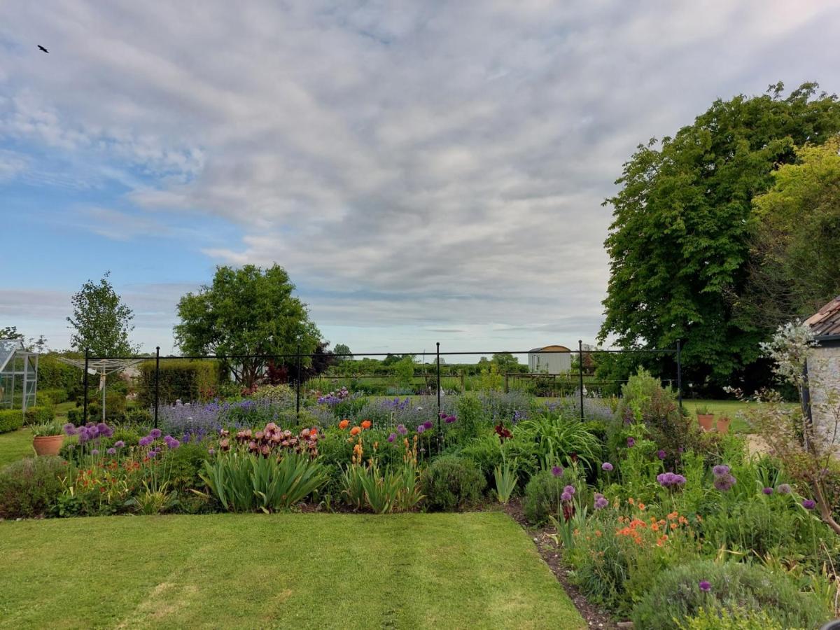 Doris Vila Wedmore Exterior foto